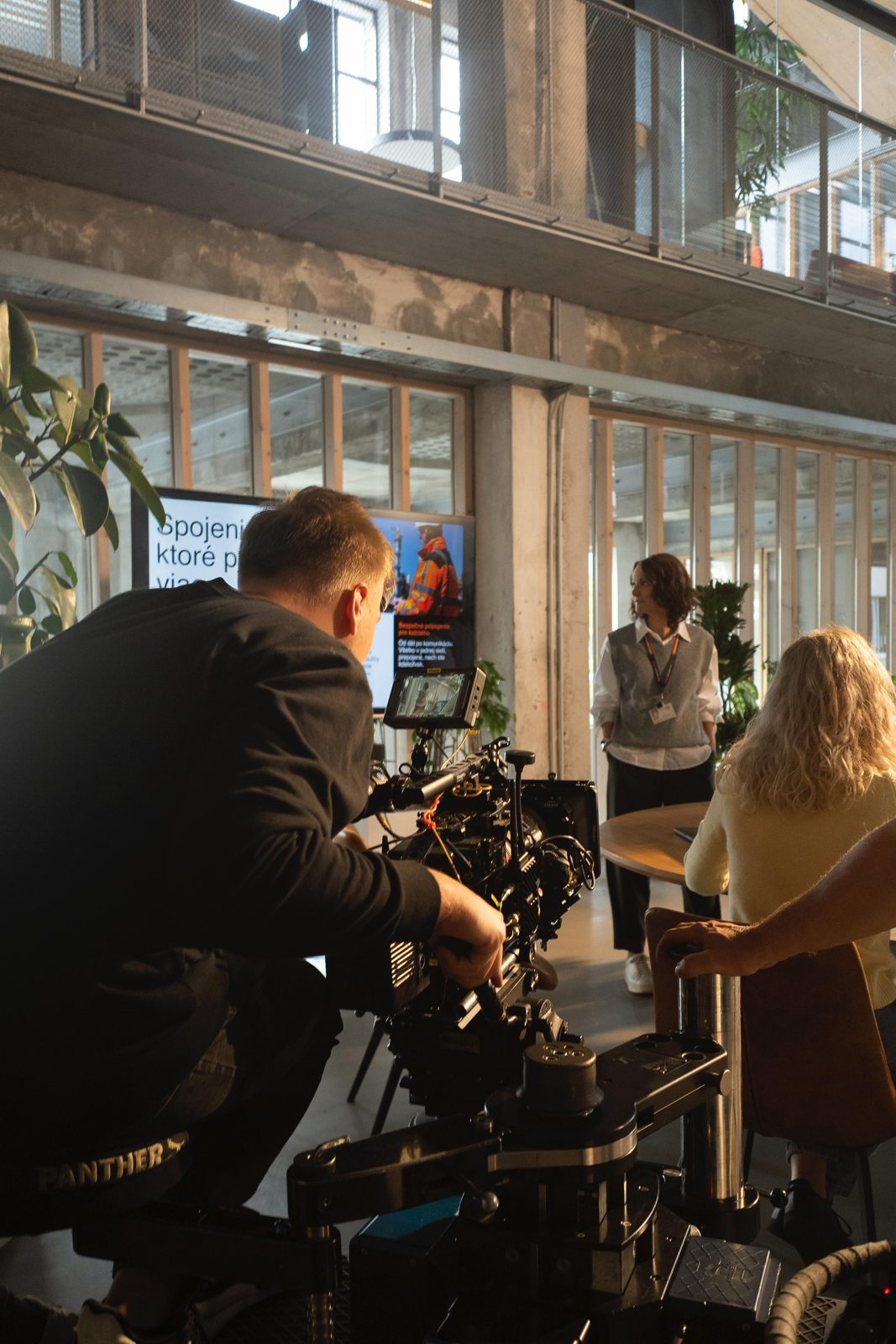 Orange — still 4
